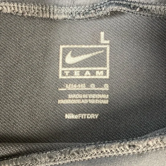 Nike F11 Fit Dry Children's Long Sleeve Top - Picture 7 of 9